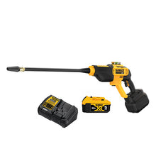 Load image into Gallery viewer, DCPW550P1 - 20V MAX* 550 PSI Cordless Power Cleaner Kit