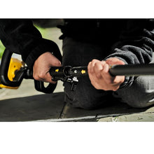 Load image into Gallery viewer, DCST972X1 - 60V MAX* 17" Brushless Attachment Capable String Trimmer Kit