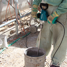 Load image into Gallery viewer, DS4012 - 1/2" Drill (Corded)