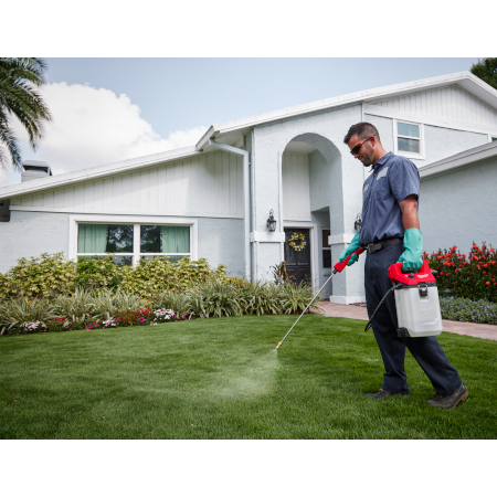 2528-21G1 - M12™ 1 Gallon Handheld Sprayer Kit